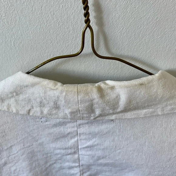 Ivory Linen  LeChateau Blazer - Picture 6 of 8